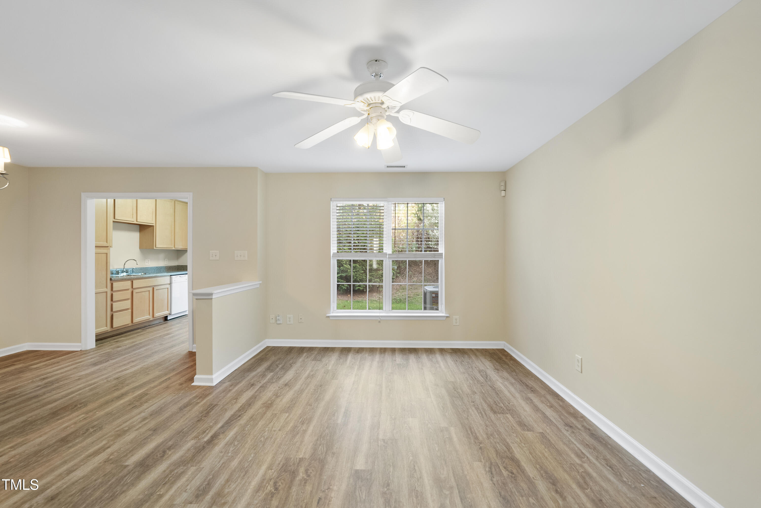 10132 Blackwell Drive Raleigh, NC 27617 - Photo 4 of 29 DSC02512