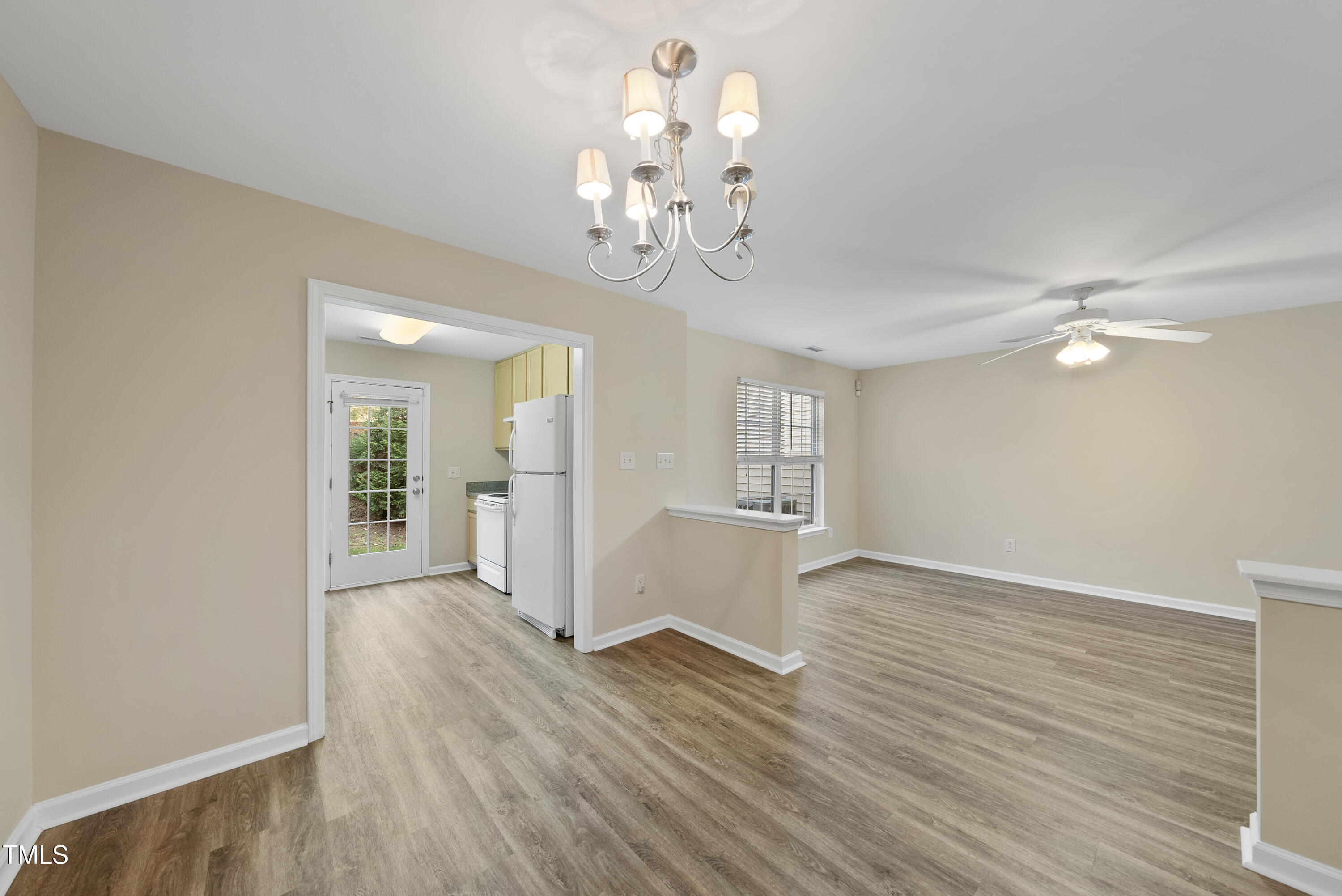 10132 Blackwell Drive Raleigh, NC 27617 - Photo 8 of 29 DSC02524