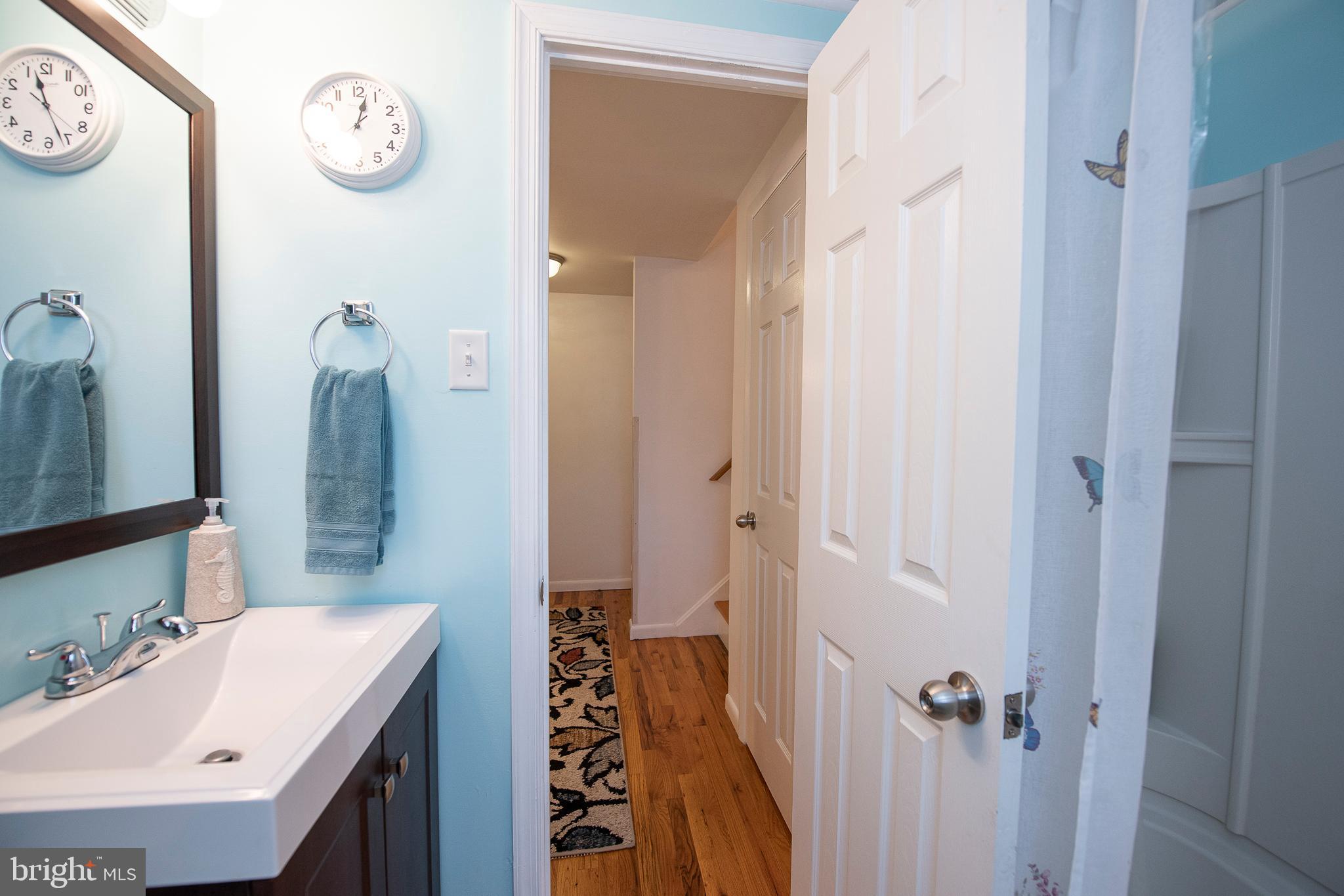 1024 Hopewell Road Downingtown, PA 19335 - Photo 22 of 53 Full Bathroom on 2nd Level