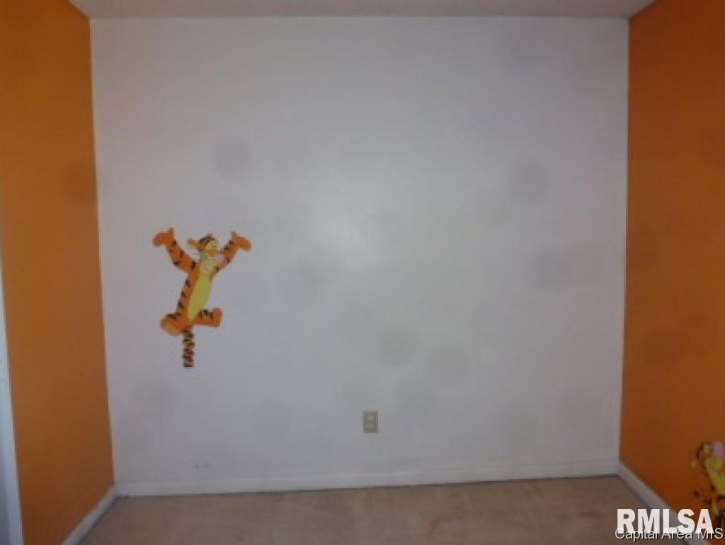 946 South Green Meadow Drive Decatur, IL 62521 - Photo 10 of 14