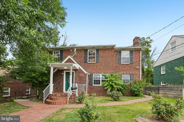 $739,900 | 6804 New Hampshire Avenue, Takoma Park, MD 20912