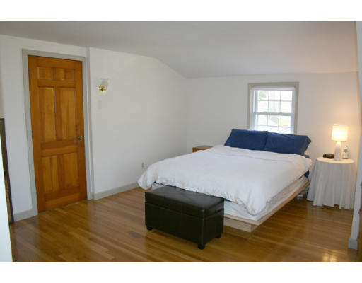10 Paul Street Canton, MA 02021 - Photo 6 of 10 Gallery Image 6