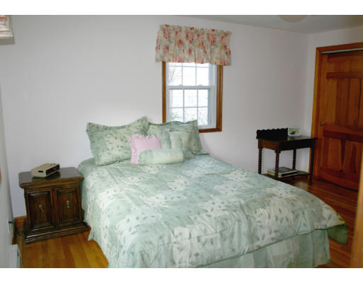 10 Paul Street Canton, MA 02021 - Photo 8 of 10 Gallery Image 8