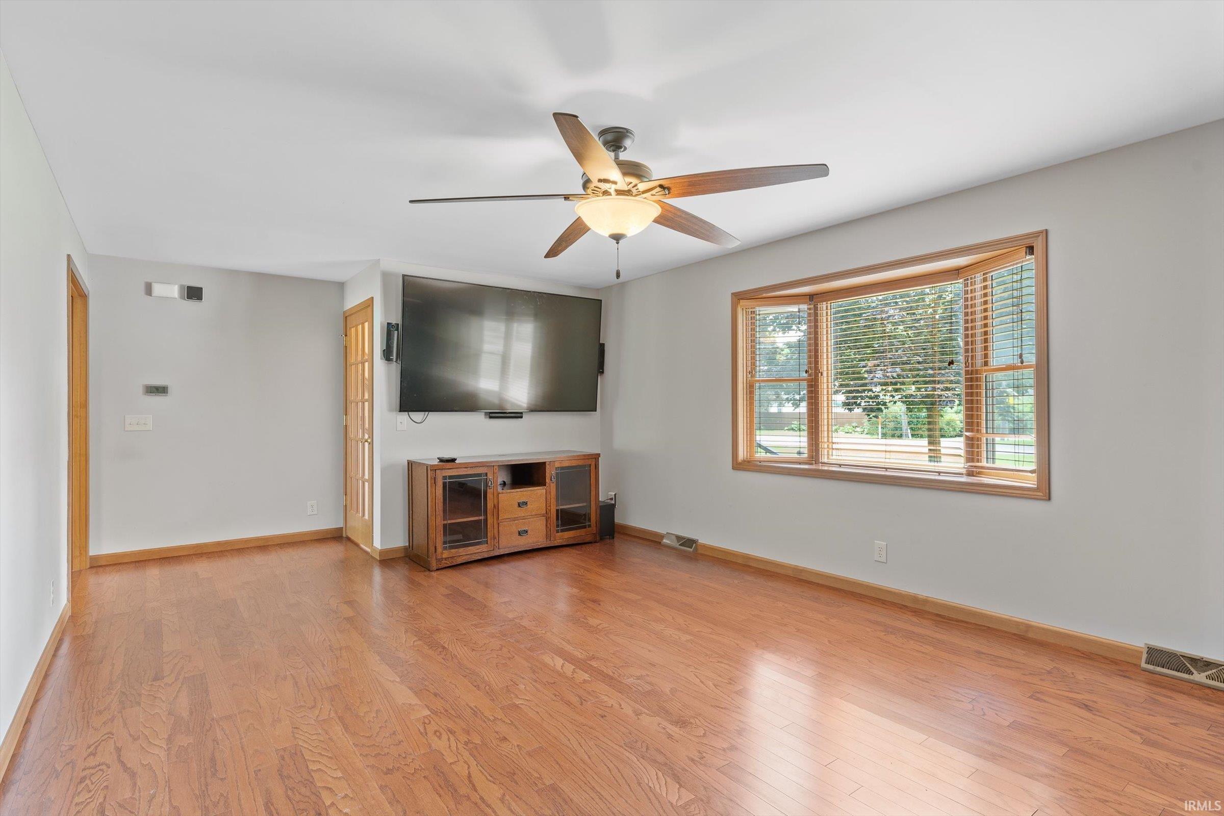 19291 Darden Road South Bend, IN 46637 - Photo 5 of 31 Gallery Image 5
