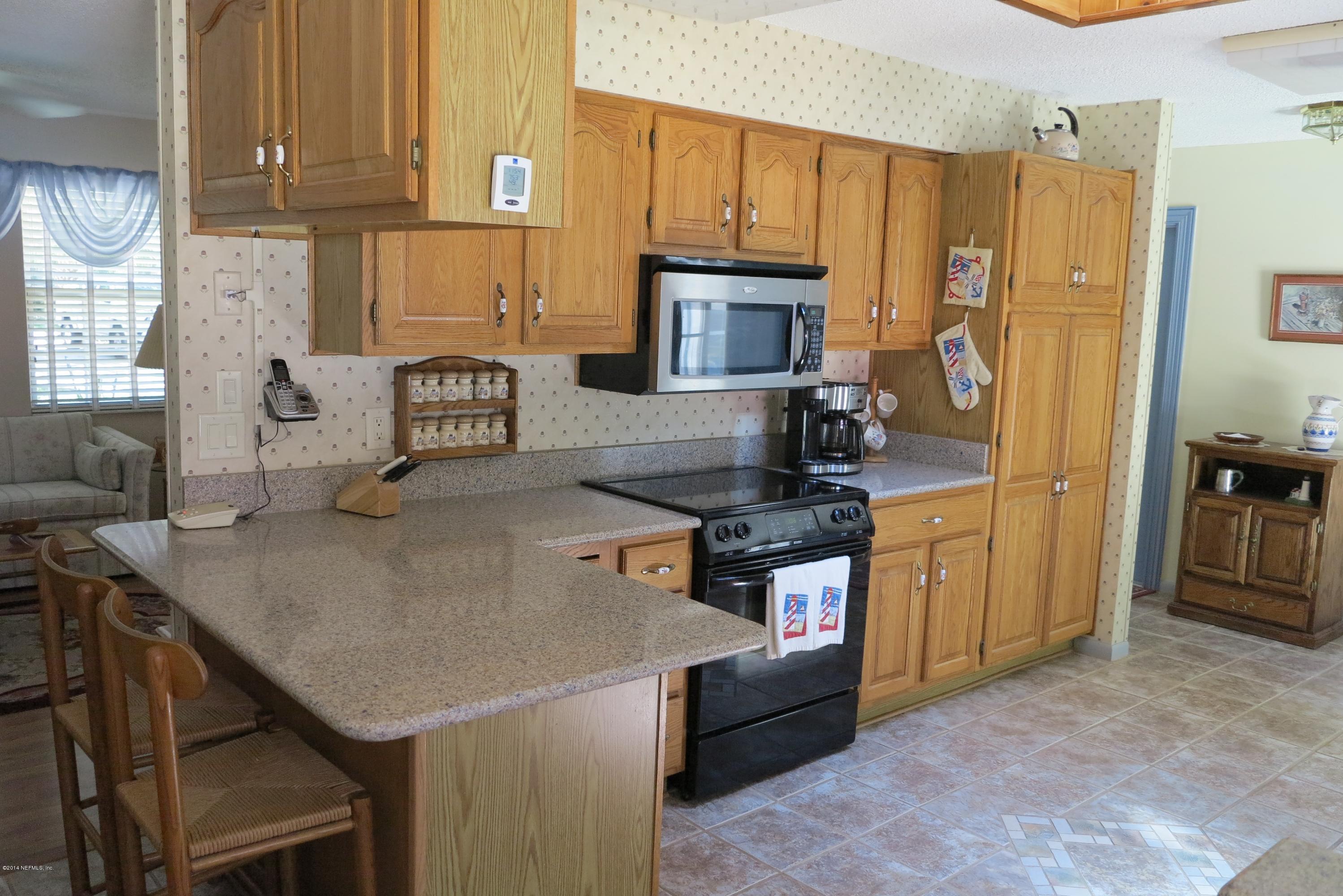 2095 Orange Picker Road Jacksonville, FL 32223 - Photo 14 of 67 Newer Silestone Counters in Kitchen