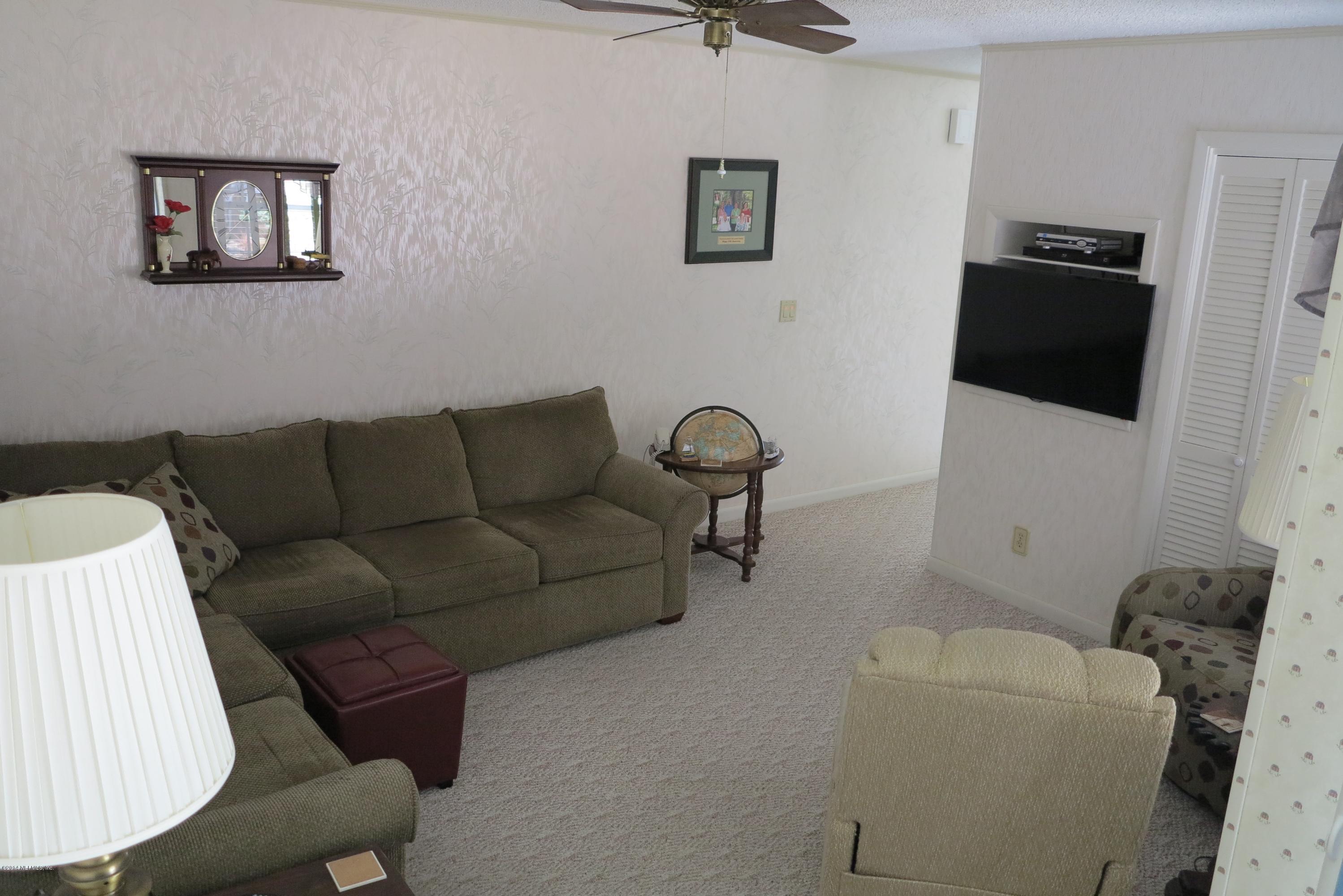 2095 Orange Picker Road Jacksonville, FL 32223 - Photo 21 of 67 Family Room