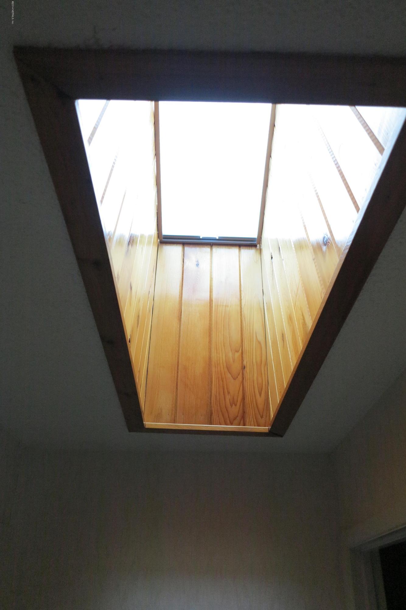 2095 Orange Picker Road Jacksonville, FL 32223 - Photo 44 of 67 Skylight in Hall for natural light