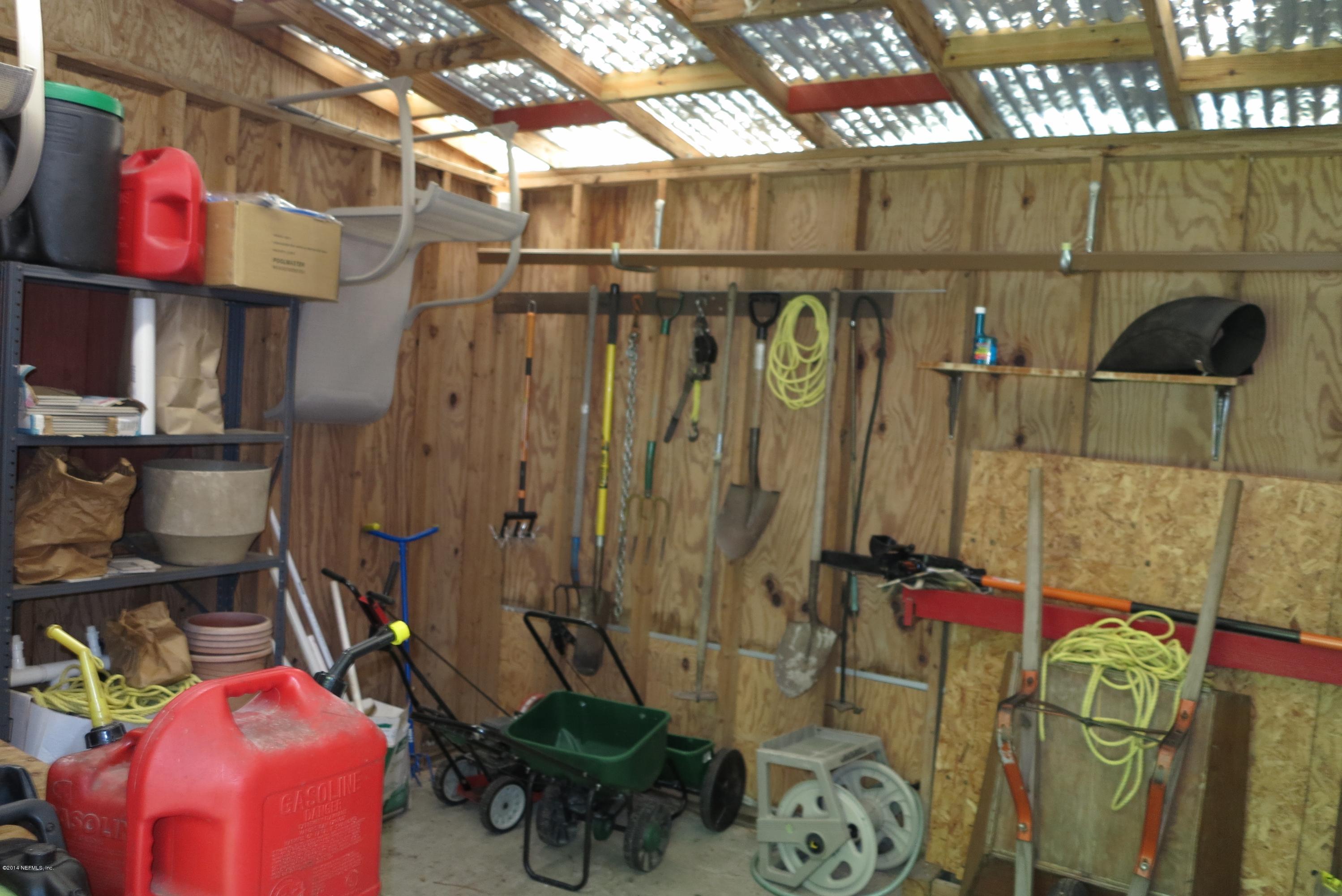 2095 Orange Picker Road Jacksonville, FL 32223 - Photo 57 of 67 Inside work shed