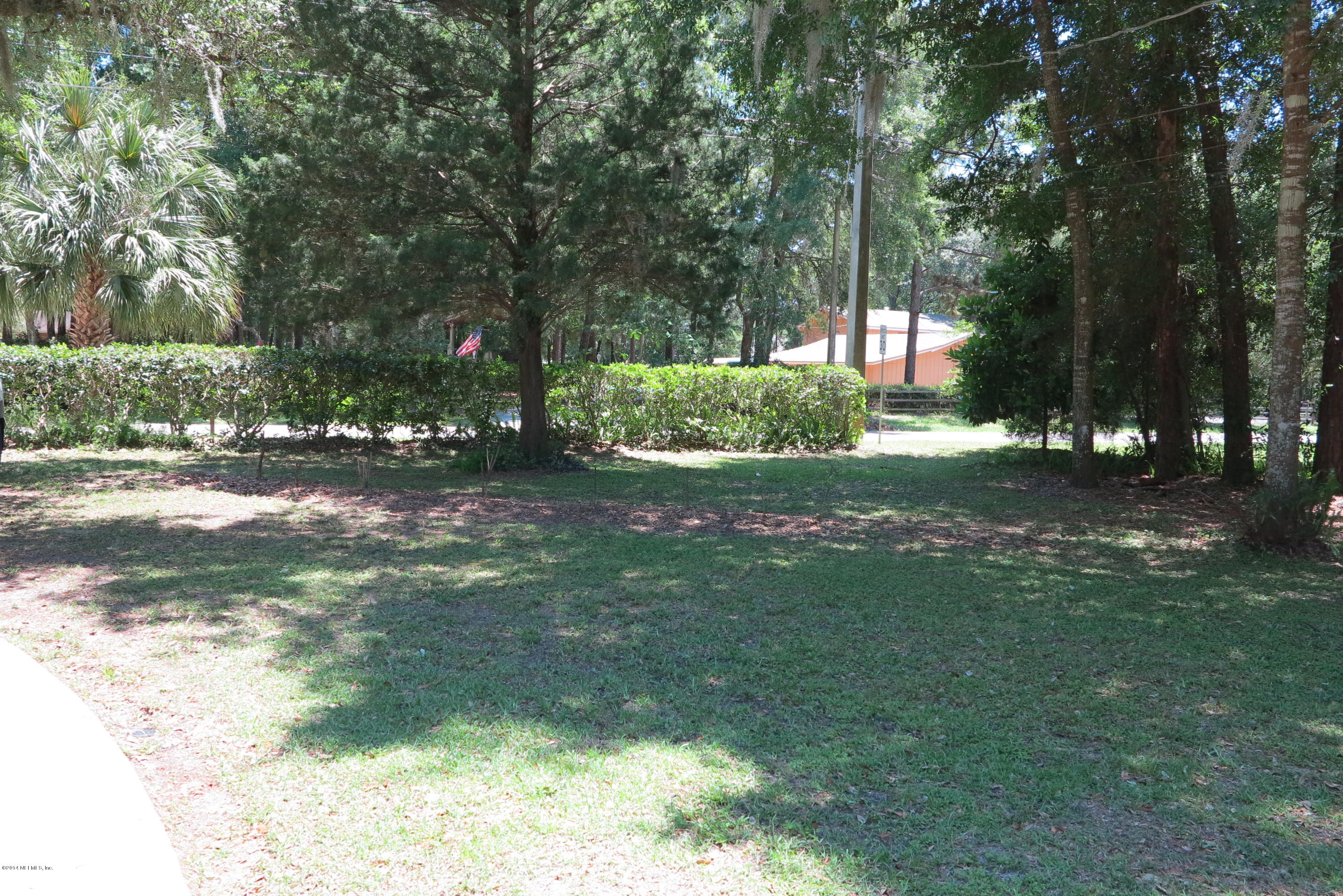2095 Orange Picker Road Jacksonville, FL 32223 - Photo 61 of 67 Front corner yard