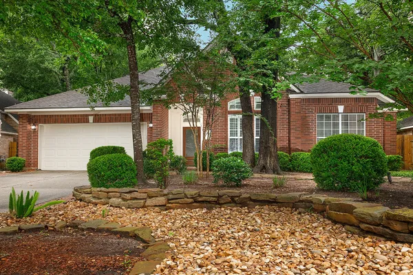 $3,500 | 203 South Brooksedge Circle, The Woodlands, TX 77382