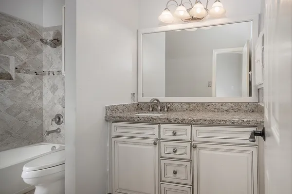 $3,500 | 203 South Brooksedge Circle, The Woodlands, TX 77382