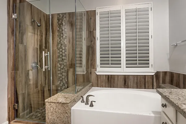 $3,500 | 203 South Brooksedge Circle, The Woodlands, TX 77382