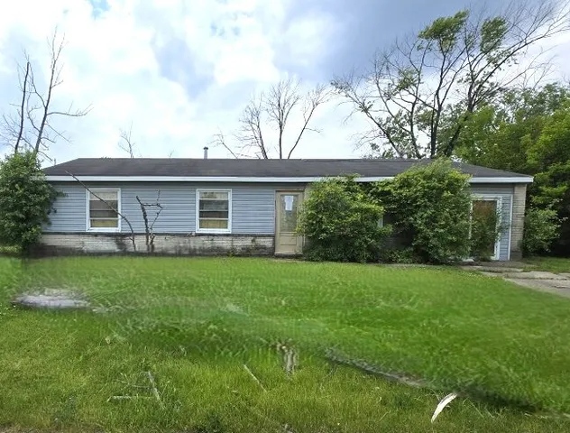 $67,000 | 1954 Lawrence Avenue East, Chicago Heights, IL 60411