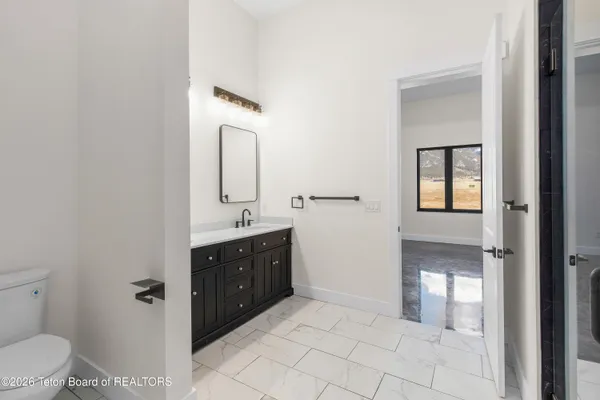 $749,000 | 524 Little Greys Loop, Etna, WY 83118