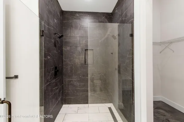 $749,000 | 524 Little Greys Loop, Etna, WY 83118