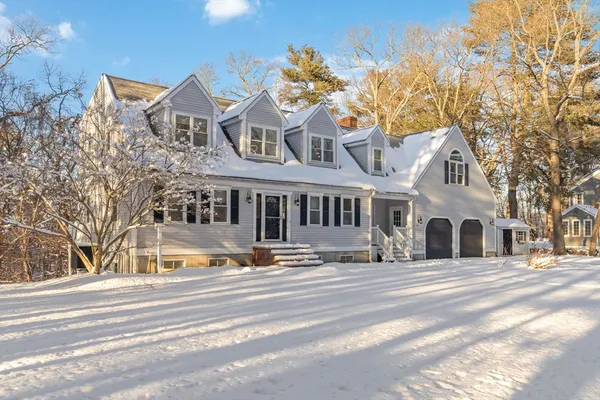 $8,500 | 183 Gardner Street, Hingham, MA 02043