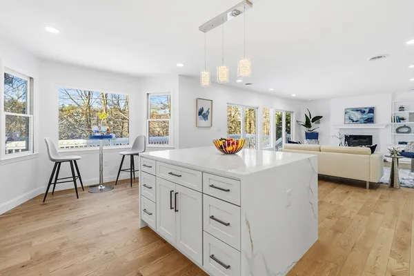 $8,500 | 183 Gardner Street, Hingham, MA 02043