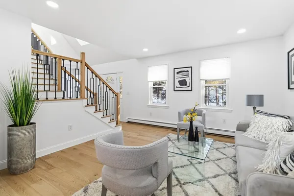 $8,500 | 183 Gardner Street, Hingham, MA 02043