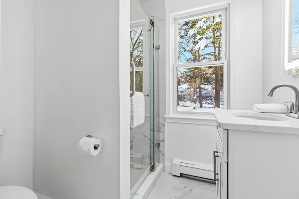 $8,500 | 183 Gardner Street, Hingham, MA 02043