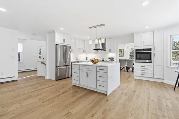 $8,500 | 183 Gardner Street, Hingham, MA 02043