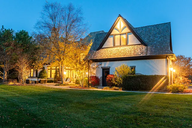 $2,500,000 | 4N922 Dover Hill Road, St. Charles, IL 60175