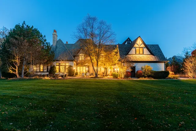 $2,500,000 | 4N922 Dover Hill Road, St. Charles, IL 60175