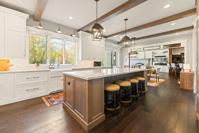 $2,500,000 | 4N922 Dover Hill Road, St. Charles, IL 60175