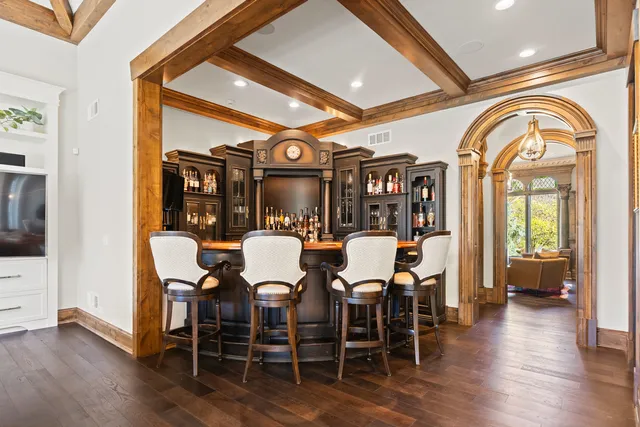 $2,500,000 | 4N922 Dover Hill Road, St. Charles, IL 60175