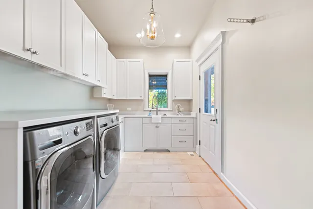 $2,500,000 | 4N922 Dover Hill Road, St. Charles, IL 60175