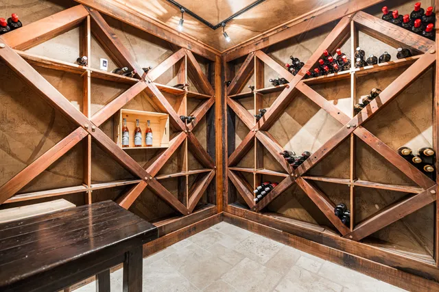 $2,500,000 | 4N922 Dover Hill Road, St. Charles, IL 60175