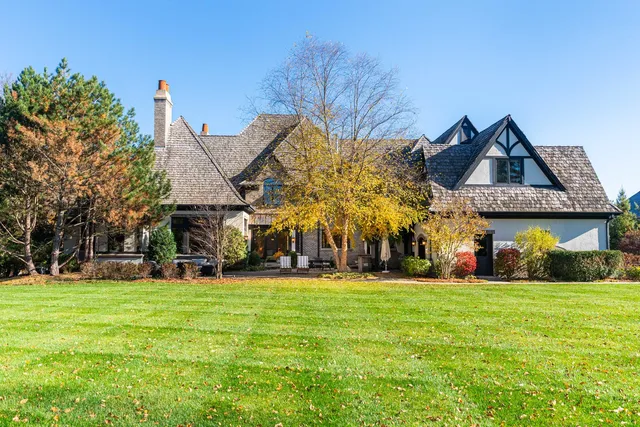 $2,500,000 | 4N922 Dover Hill Road, St. Charles, IL 60175