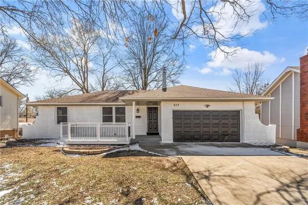 $315,000 | 517 Stacey Drive, Belton, MO 64012
