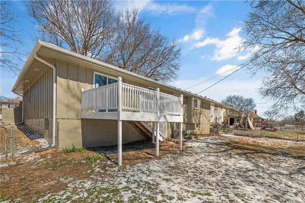 $315,000 | 517 Stacey Drive, Belton, MO 64012