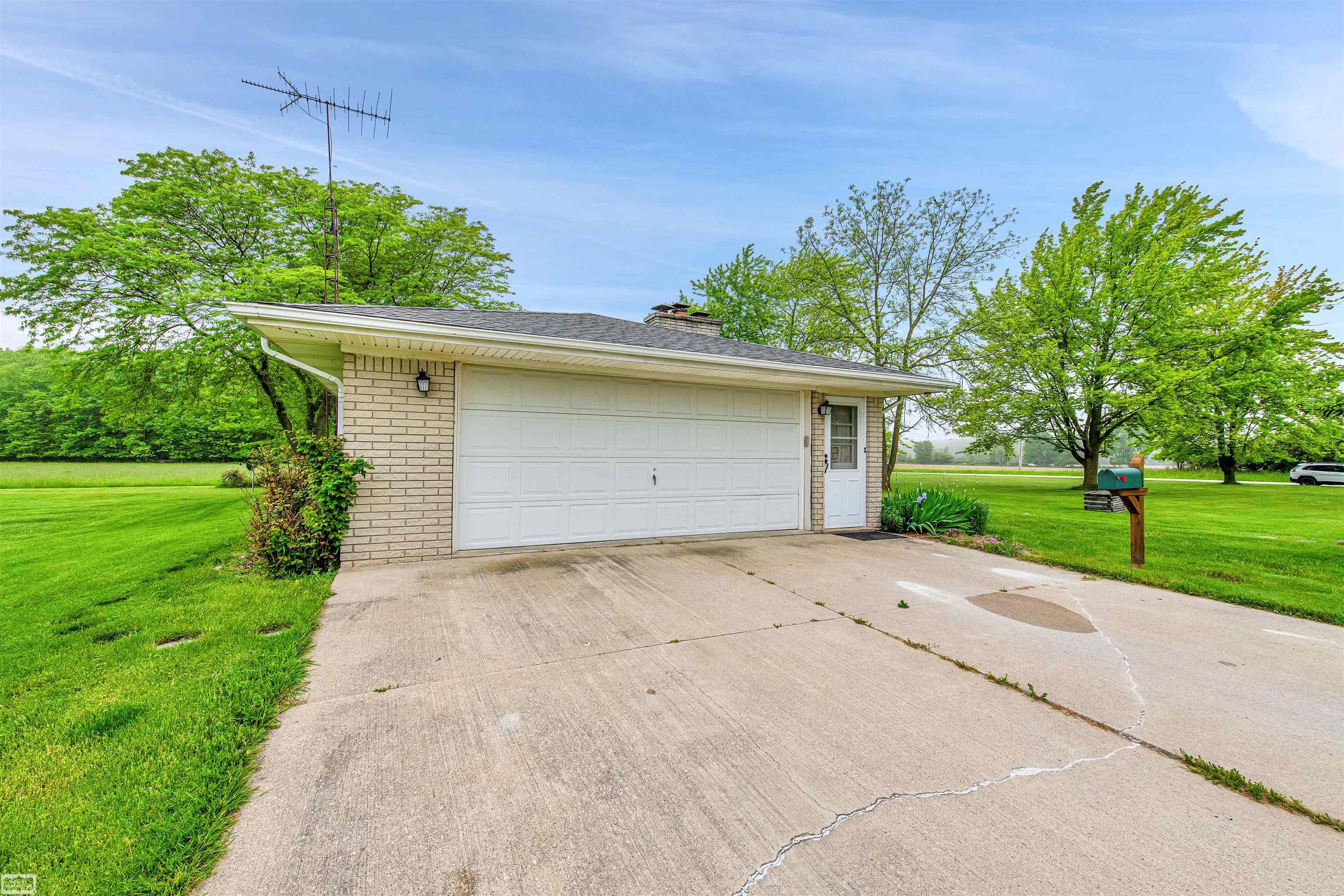 14555 Terry Road Allenton, MI 48002 - Photo 9 of 42
