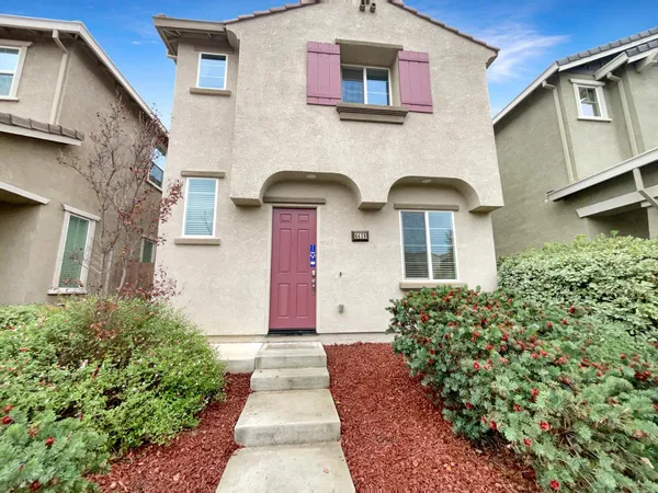 $2,900 | 4418 Natomas Central Drive, Sacramento, CA 95834
