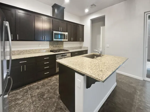 $2,900 | 4418 Natomas Central Drive, Sacramento, CA 95834