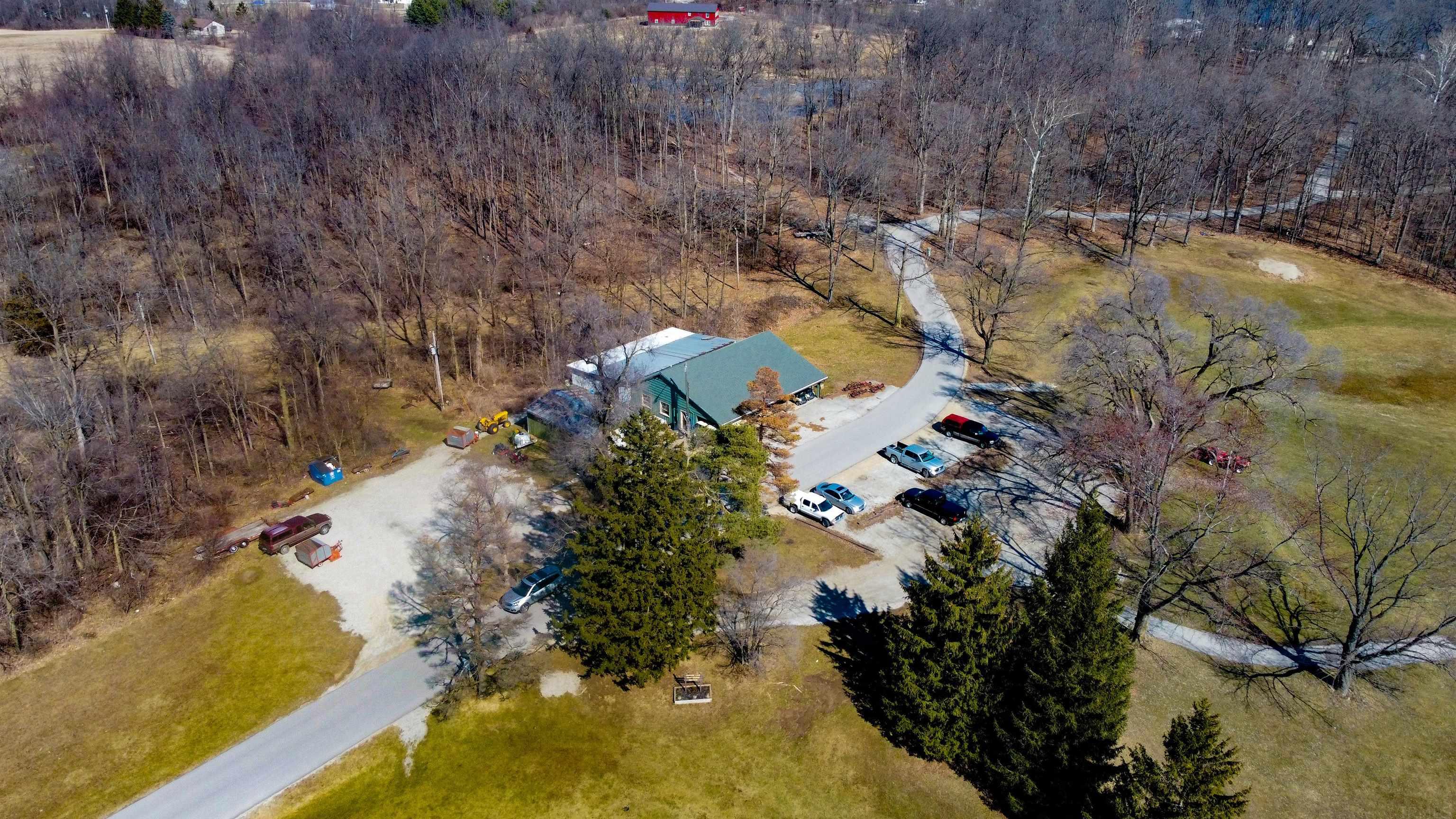 65 East Morsches Road Columbia City, IN 46725 - Photo 4 of 17