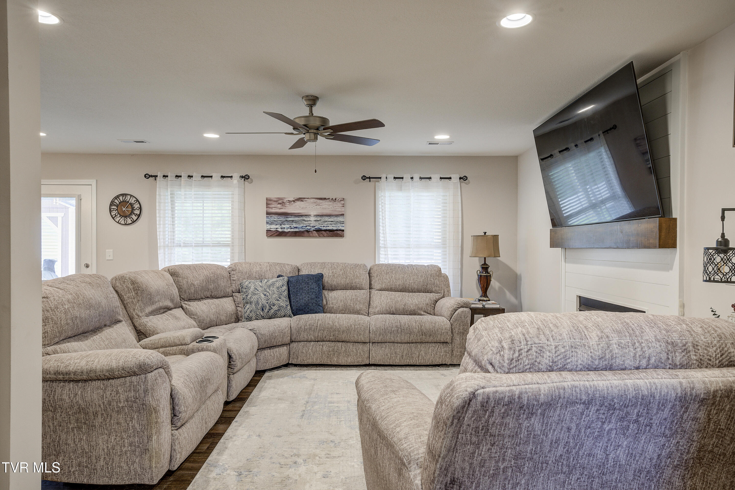 1048 Riddle Ridge Jonesborough, TN 37659 - Photo 15 of 57 Riddle-4