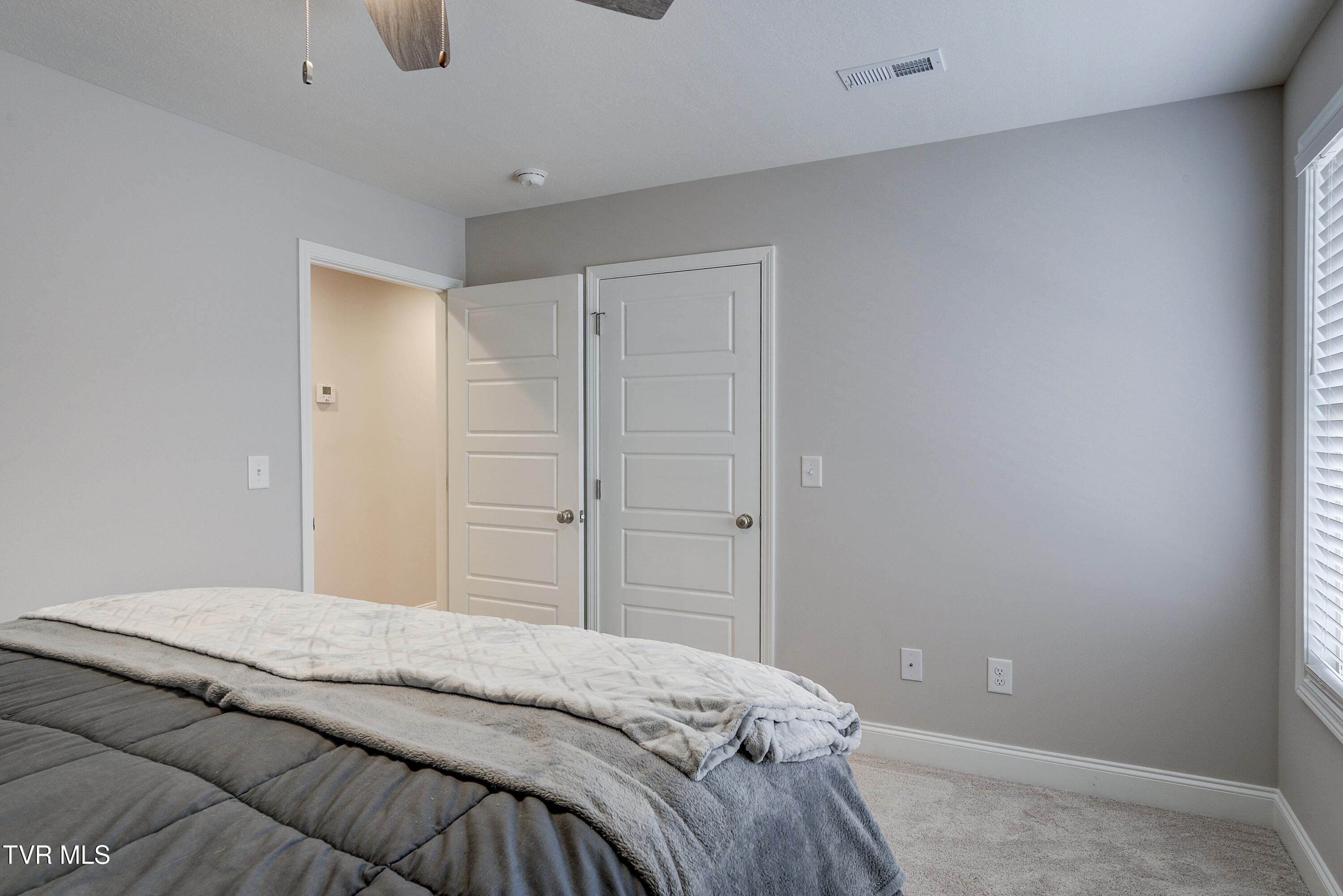 1048 Riddle Ridge Jonesborough, TN 37659 - Photo 42 of 57 Riddle-31