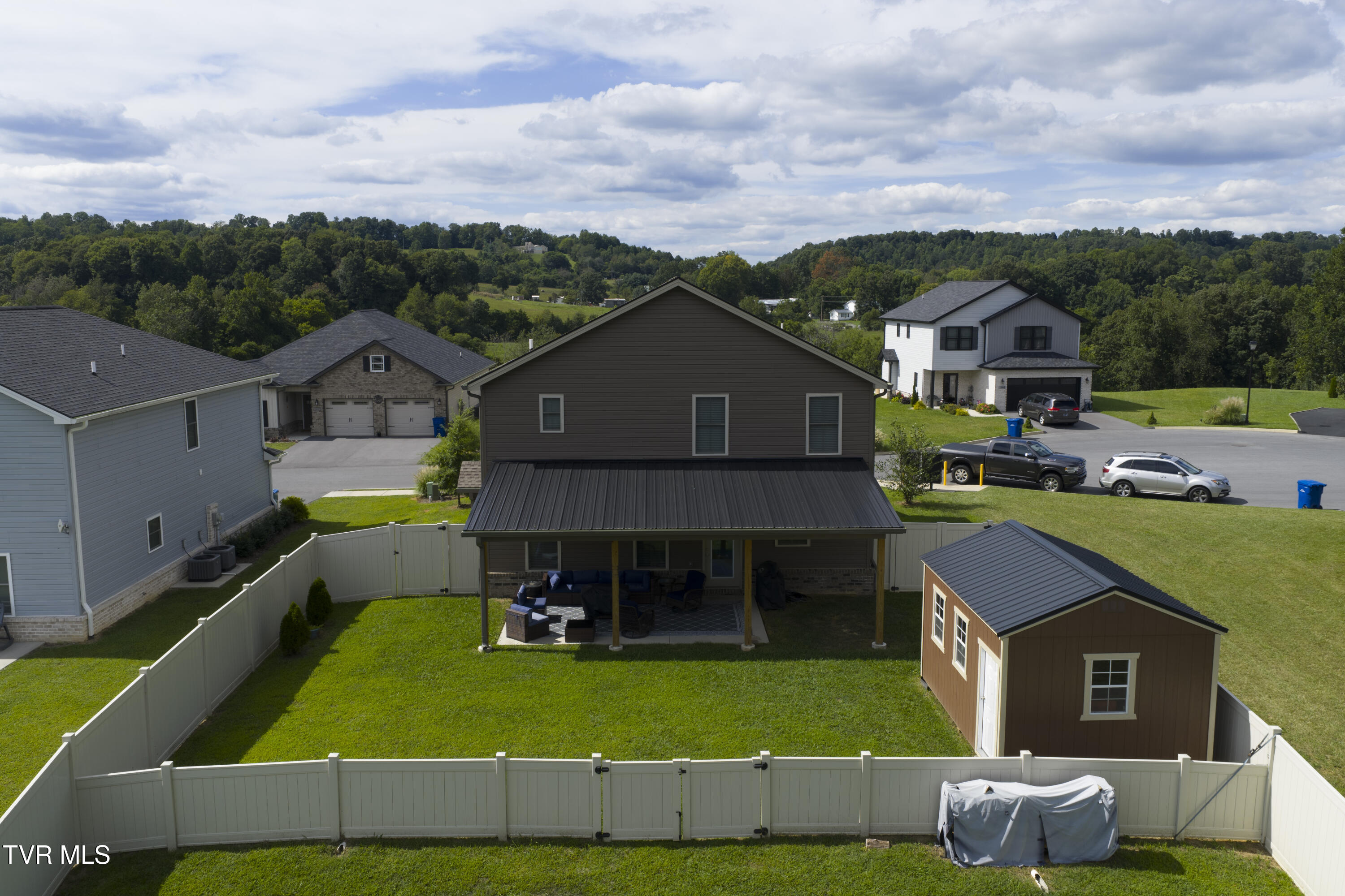 1048 Riddle Ridge Jonesborough, TN 37659 - Photo 5 of 57 Riddle-aerials-6