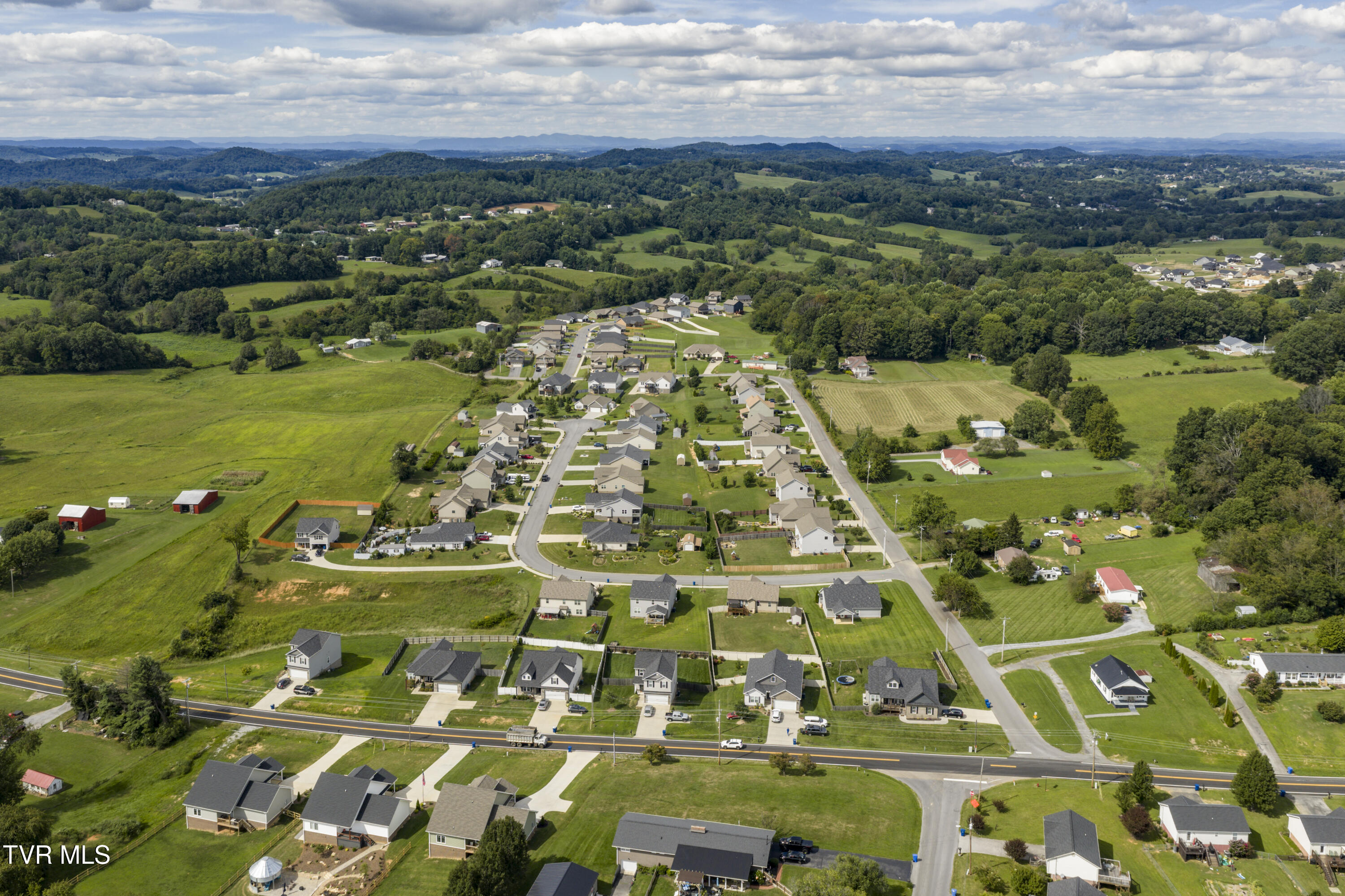 1048 Riddle Ridge Jonesborough, TN 37659 - Photo 56 of 57 Riddle-aerials-10