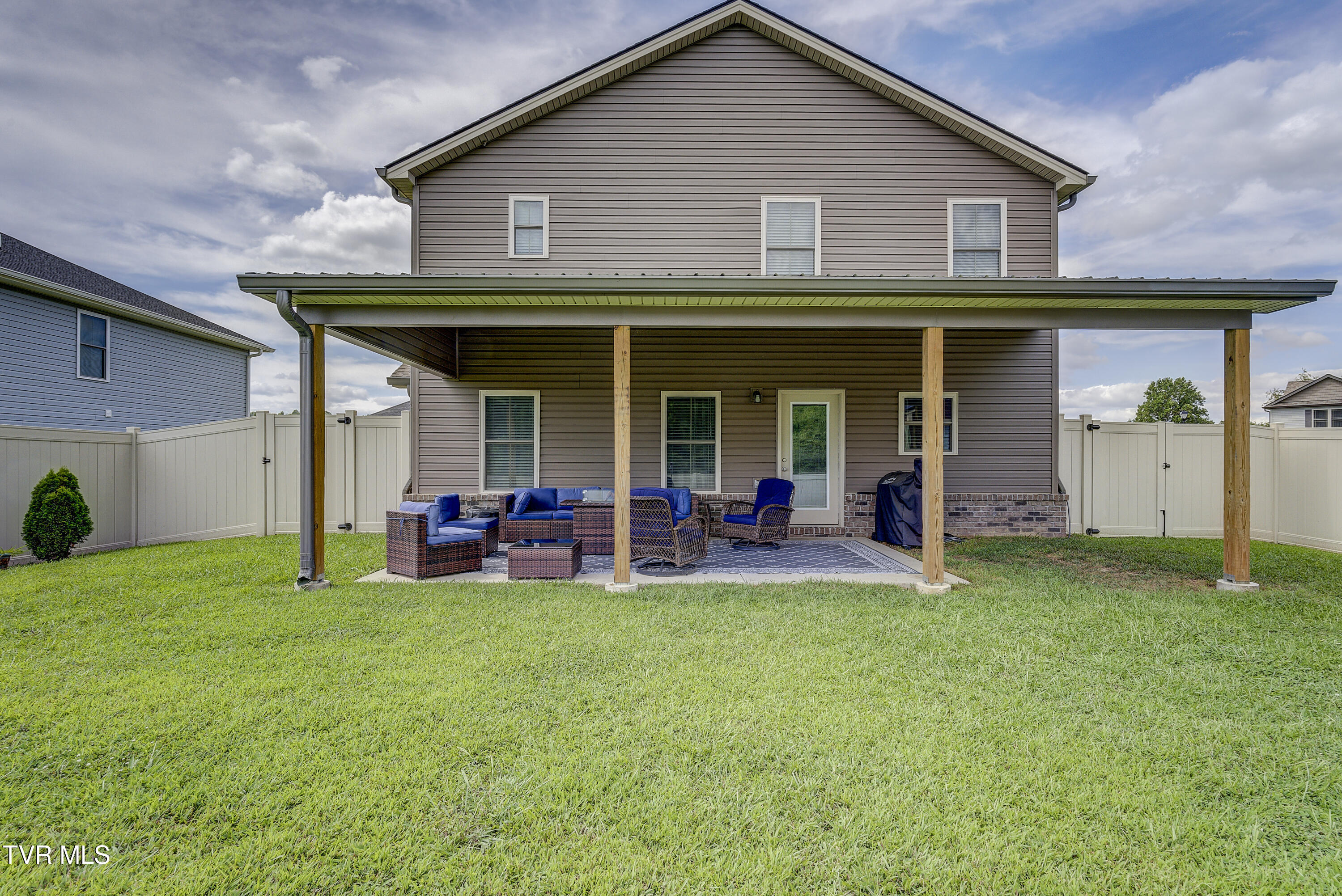 1048 Riddle Ridge Jonesborough, TN 37659 - Photo 8 of 57 Riddle-38