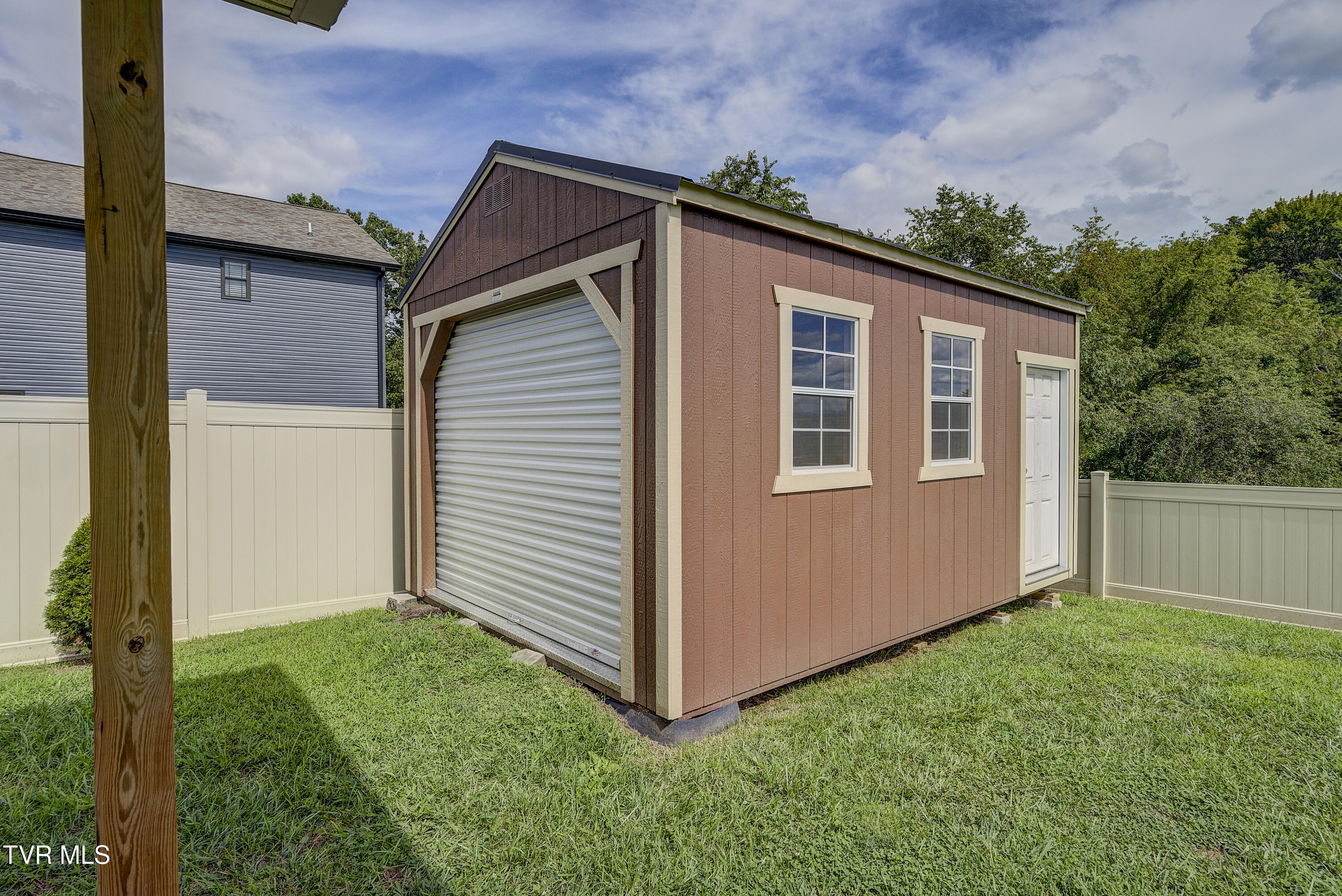 1048 Riddle Ridge Jonesborough, TN 37659 - Photo 9 of 57 Riddle-40