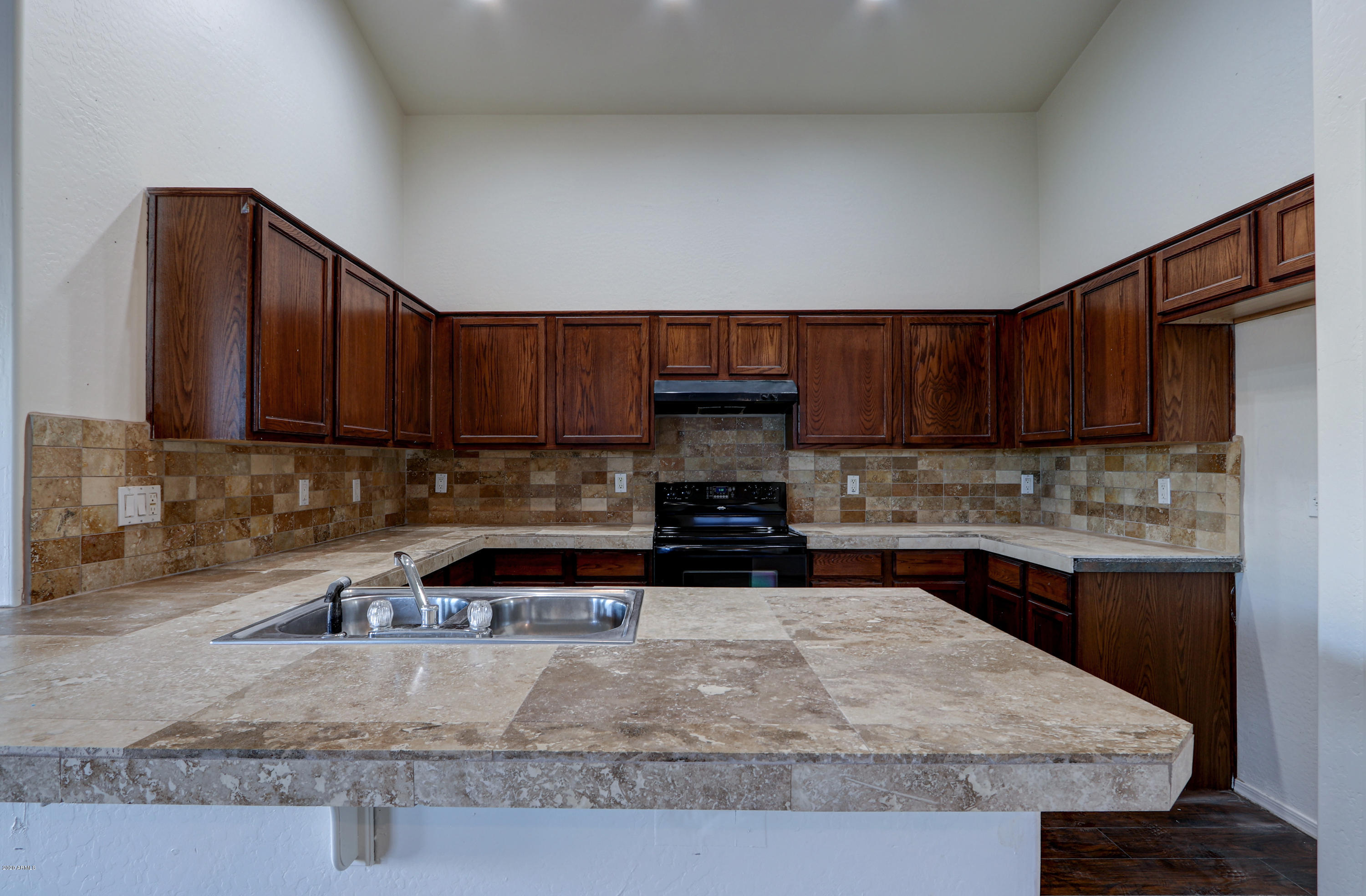 18123 North Madison Road Maricopa, AZ 85139 - Photo 17 of 60 16