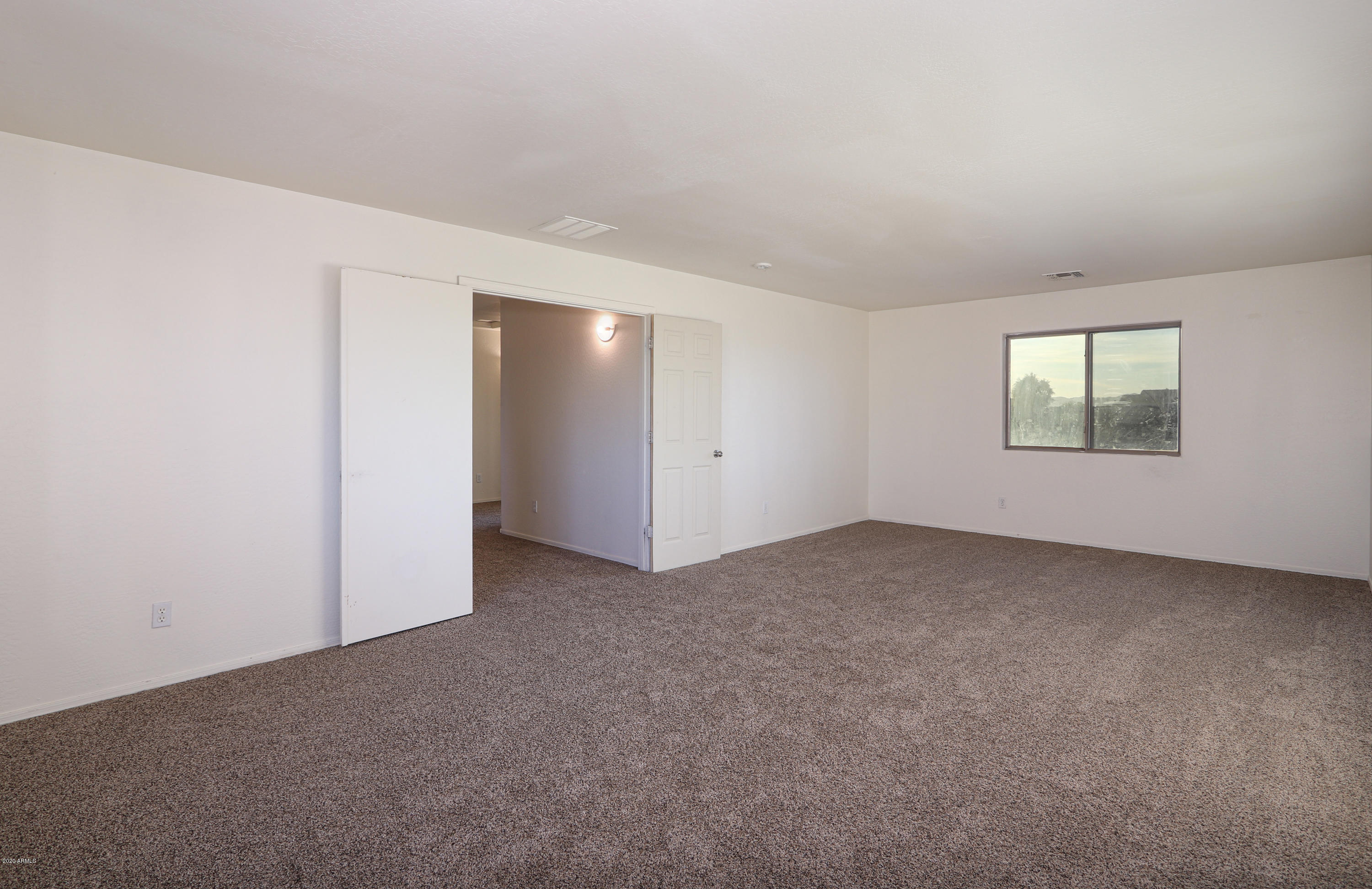18123 North Madison Road Maricopa, AZ 85139 - Photo 33 of 60 32