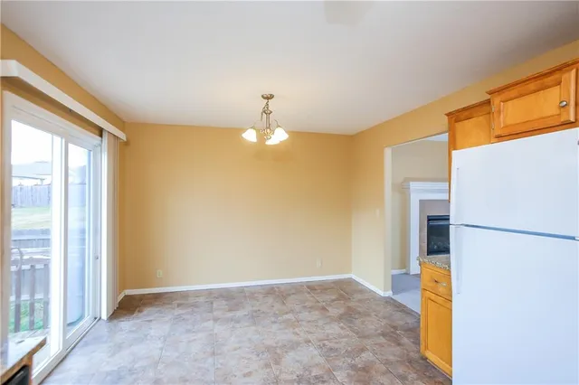 $1,975 | 1507 Northwest High View Drive, Grain Valley, MO 64029