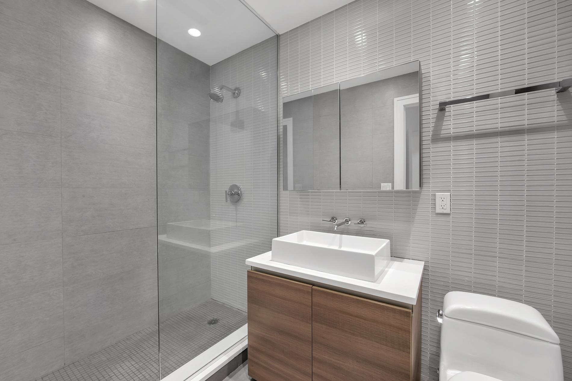 241 West 107th Street, Unit 2 Manhattan, NY 10025 - Photo 11 of 21