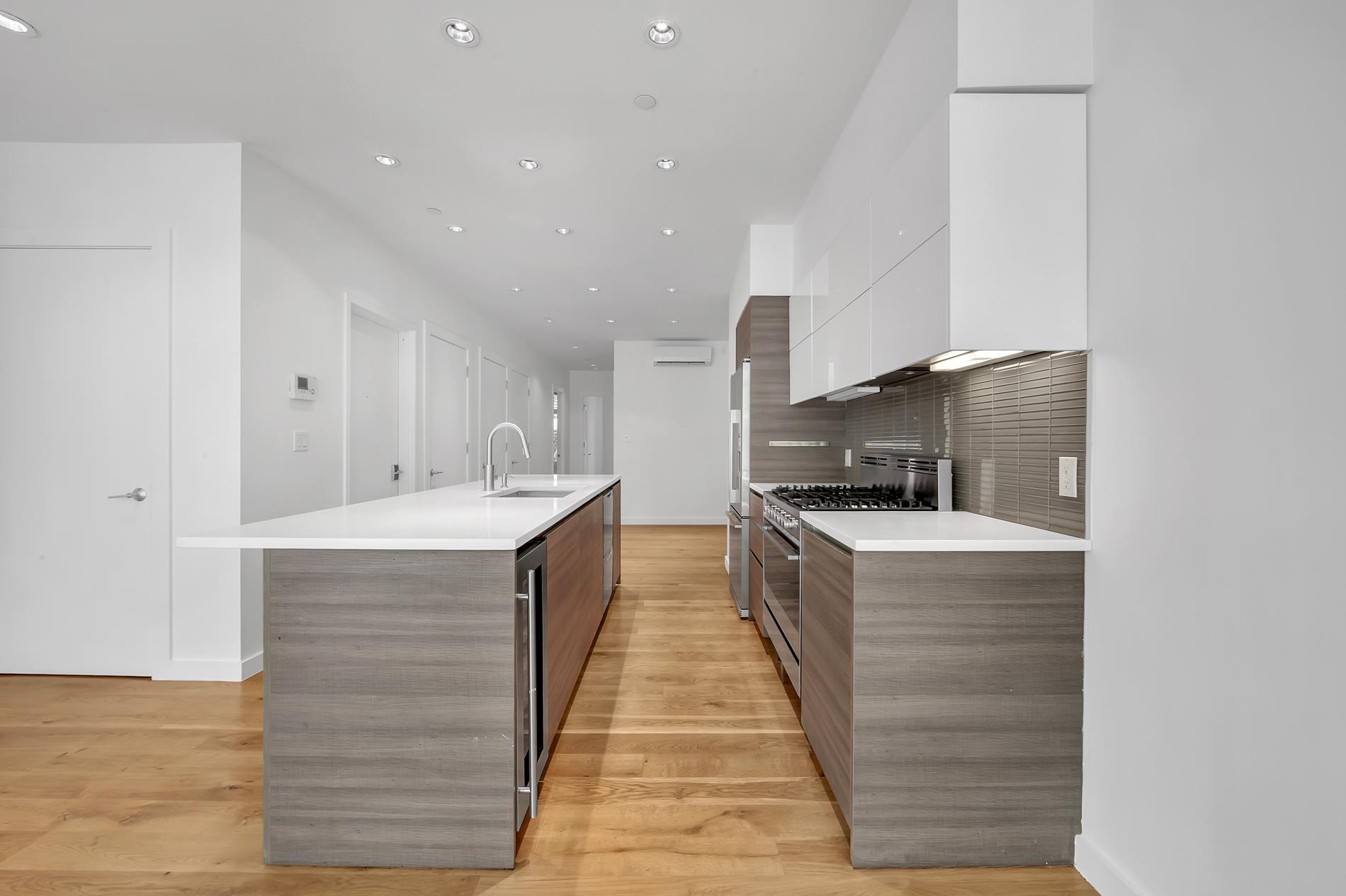 241 West 107th Street, Unit 2 Manhattan, NY 10025 - Photo 3 of 21