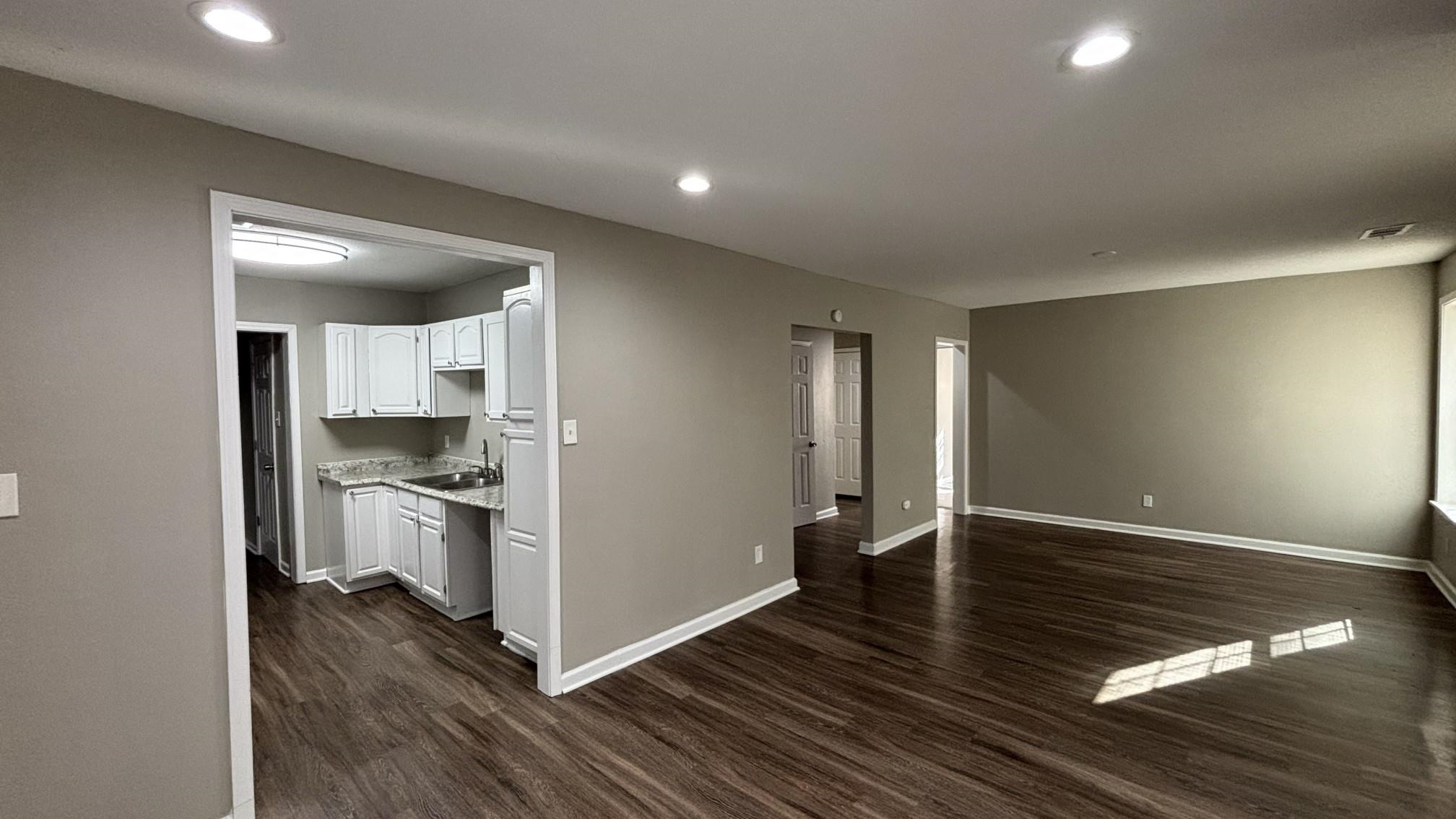 1272 Semmes Street Memphis, TN 38111 - Photo 3 of 24