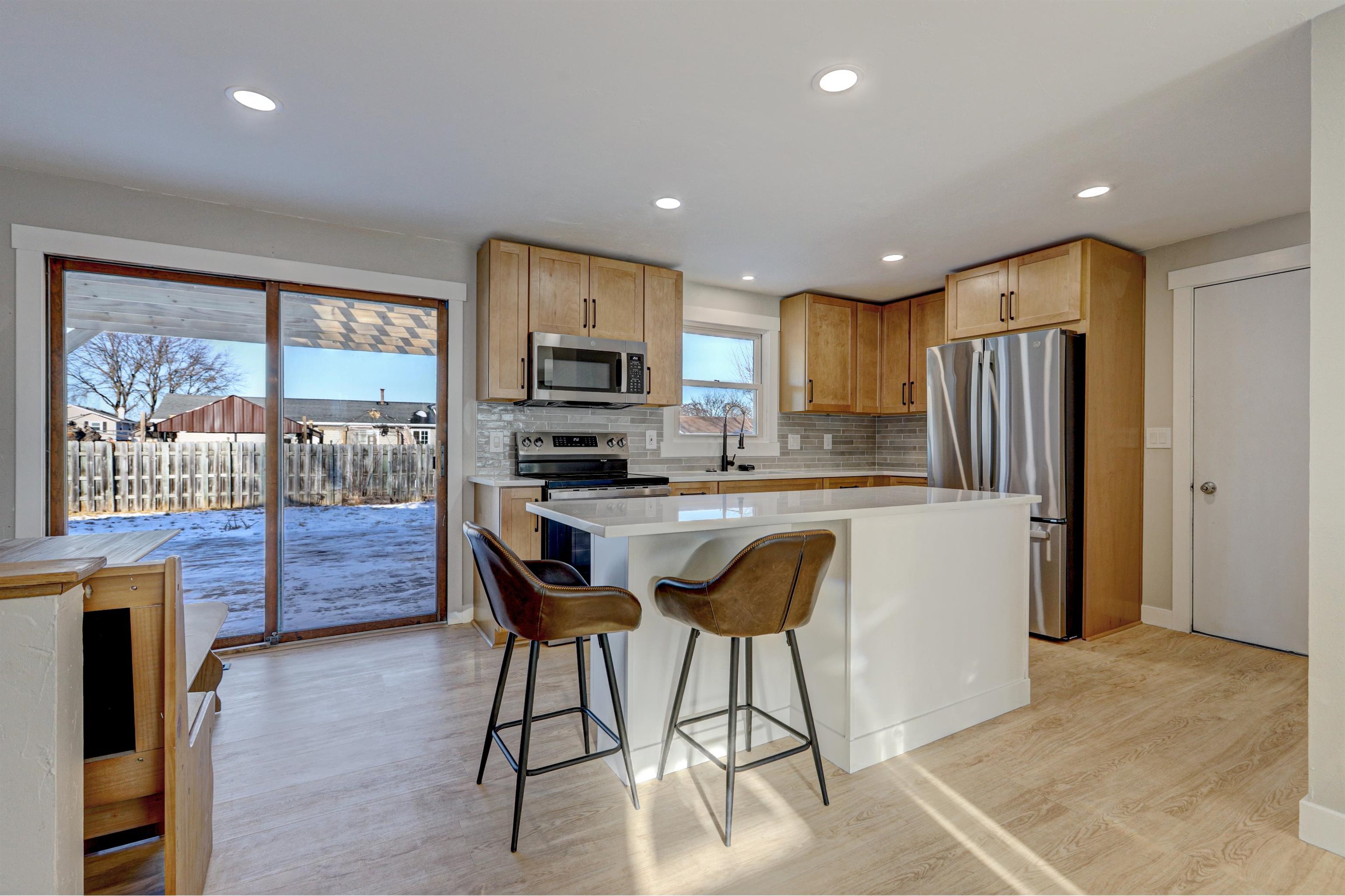 2091 Bluebill Street Green Bay, WI 54311 - Photo 6 of 33